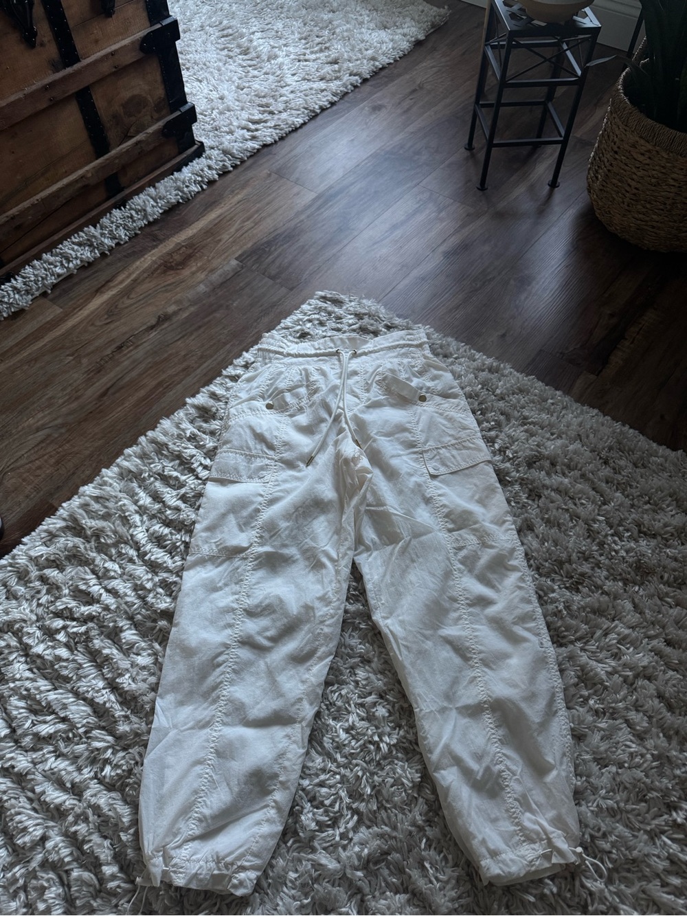 Athleta x Alicia Keys Cream High Rise Cargo Jogger Pants